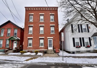 319 Front St, Schenectady, NY 12305