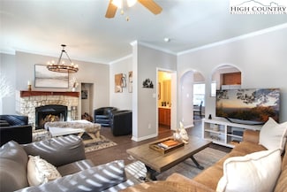 198 Beech Haven Rd Unit 2, Banner Elk, NC 28604