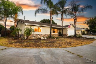 9527 Nicole Way, Santee, CA 92071
