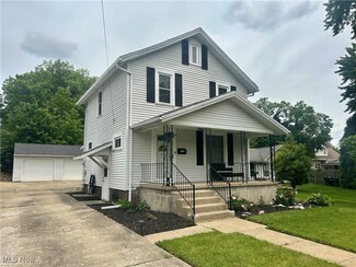 935 Lilly Rd, Alliance, OH 44601