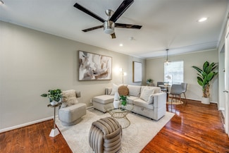 5010 N Hall St, Dallas, TX 75235