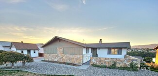 2924 Meadowlark Dr, Lewiston, ID 83501