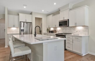 33 Brooke St Unit 15, Grafton, MA 01536