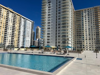230 174th St Unit 304, Sunny Isles Beach, FL 33160