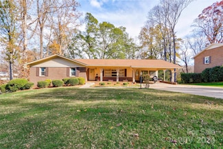 608 Hanover Dr, Shelby, NC 28150