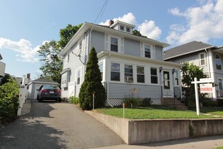 12 Berry St, Quincy, MA 02169