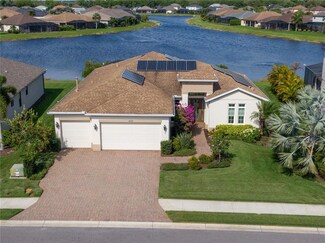622 Rosemary Cir, Bradenton, FL 34212