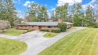 106 Low Gap Rd, Princeton, WV 24740