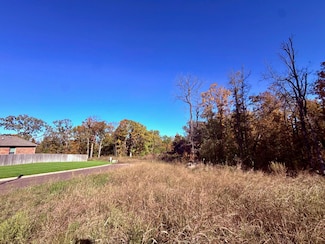 000 Woodland Ridge, Monett, MO 65708