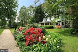 131 W Marylyn Ave, State College, PA 16801
