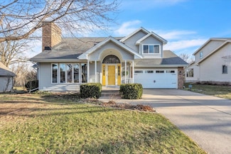 1702 Dover Dr, Waunakee, WI 53597