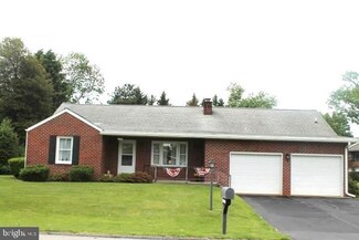 11006 Larch Ave, Hagerstown, MD 21740