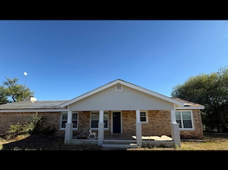 6572 Highway 277, Carrizo Springs, TX 78834