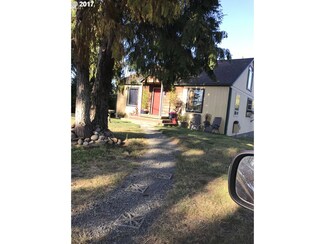 785 N Wahanna Rd, Seaside, OR 97138