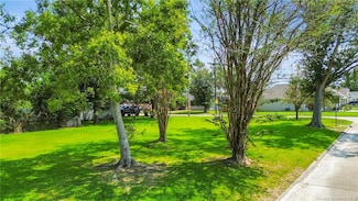 422 W 18th St, Lake Charles, LA 70601