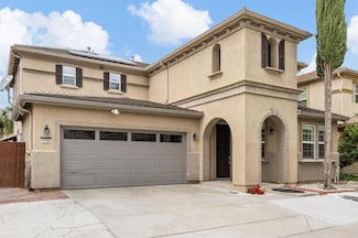 17765 Daffodil Hill St, Lathrop, CA 95330
