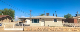 204 Chestnut St St, El Paso, TX 79915
