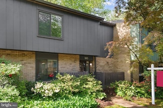 1815 Ivy Oak Square Unit 58, Reston, VA 20190