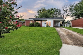 112 Jenness Ln, Newport News, VA 23602