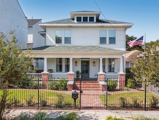 2307 Keene St, Houston, TX 77009