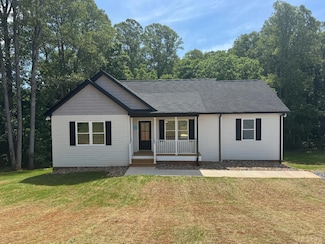 2350 Spring Grove Rd, Spout Spring, VA 24593
