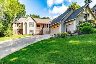 4612 Royal Birkdale Ct, Lawrence, KS 66049