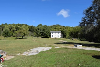 407 48th St, Fort Madison, IA 52627