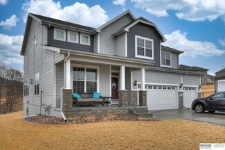 14953 Sage Cir, Bennington, NE 68007