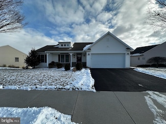758 Heather Ridge Unit 158, Manheim, PA 17545