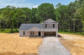 28 Woodland Dr, Dickson, TN 37055