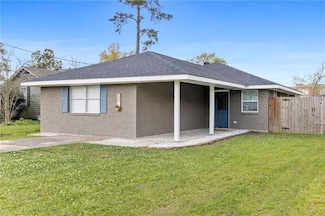 205 S 2nd St, Ponchatoula, LA 70454