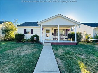 1005 Dupont Ave, Nitro, WV 25143