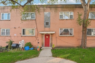 2444 W Berwyn Ave Unit 1N, Chicago, IL 60625