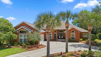 2505 Meek St, Gulf Breeze, FL 32563