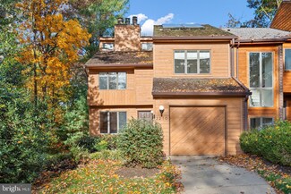 2210 Cedar Cove Ct, Reston, VA 20191