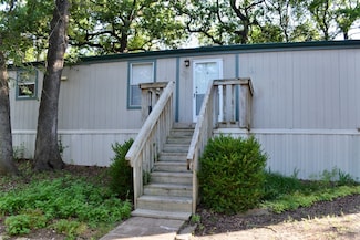 606 Chinn Chapel Rd, Lewisville, TX 75077