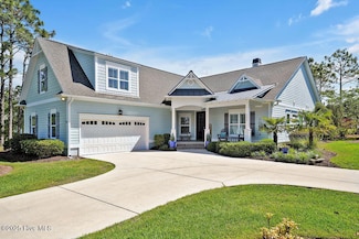 3590 Woodcrest Ln, Southport, NC 28461