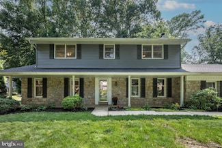561 Nottingham Dr, Yardley, PA 19067
