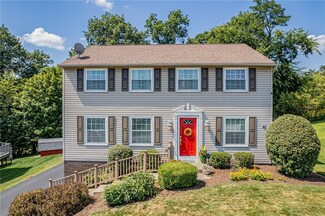 157 Penn Crest Dr, White Oak, PA 15131