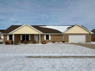 212 Prestige Dr, Muncie, IN 47303