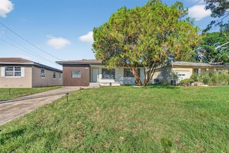 2401 42nd St S, Saint Petersburg, FL 33711