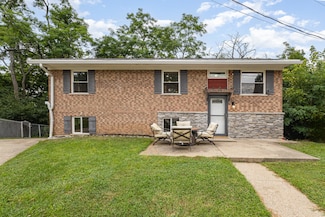 818 Tokay Ln, Covington, KY 41011