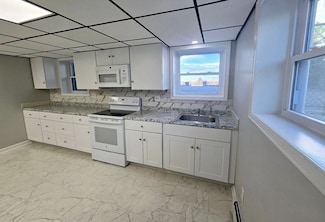 250 Northern Blvd Unit Lower, Newburyport, MA 01950