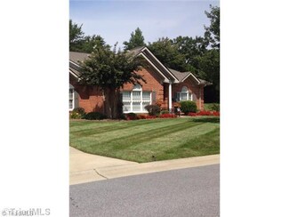 4447 Orchard Knob Ln, High Point, NC 27265