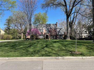 3508 W 69th St, Mission Hills, KS 66208