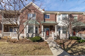 2634 Violet St, Glenview, IL 60026