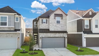 455 Park Hill Ct, Stafford, TX 77477