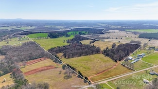 5256 Hickory Lincolnton Hwy, Lincolnton, NC 28092