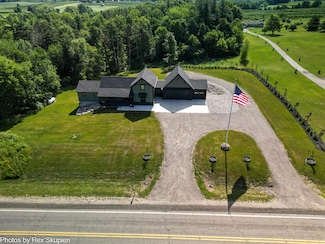 17090 Kenowa Ave, Kent City, MI 49330