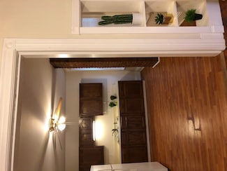 236 Green St Unit 2Fl Front, Schenectady, NY 12305